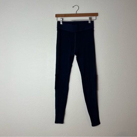 Alo Yoga Alosoft Head Start Legging Navy Blue High Waist Performance Wear Size S - Picture 10 of 10